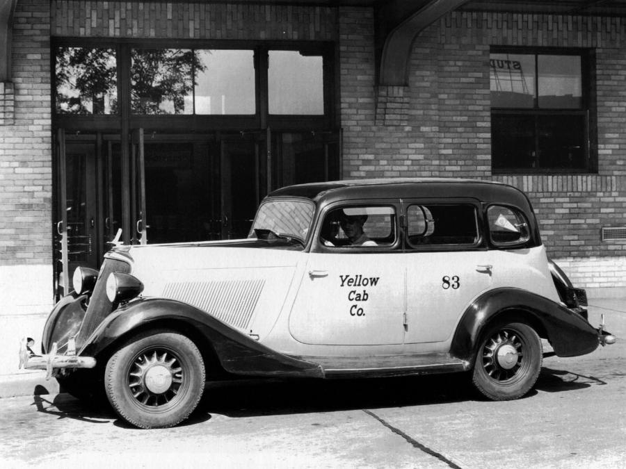  Studebaker Dictator Taxicab 1934 года  (фото 1 из 1)
